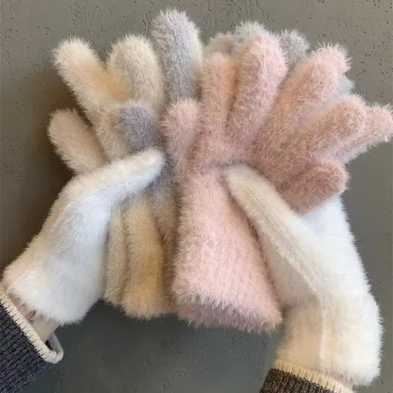 Stay Cozy This Winter with Our Luxe Mink Velvet Five Finger Gloves - Perfect for Outdoor Adventures and Stylish Cycling!