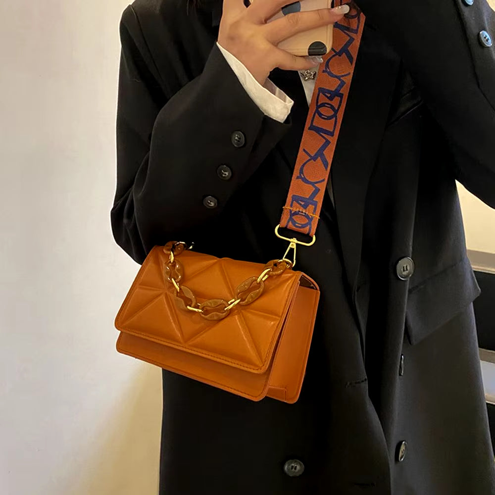 Chic & Spacious PU Leather Shoulder Bag: The Perfect Casual Clutch for Every Occasion