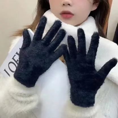 Stay Cozy This Winter with Our Luxe Mink Velvet Five Finger Gloves - Perfect for Outdoor Adventures and Stylish Cycling!