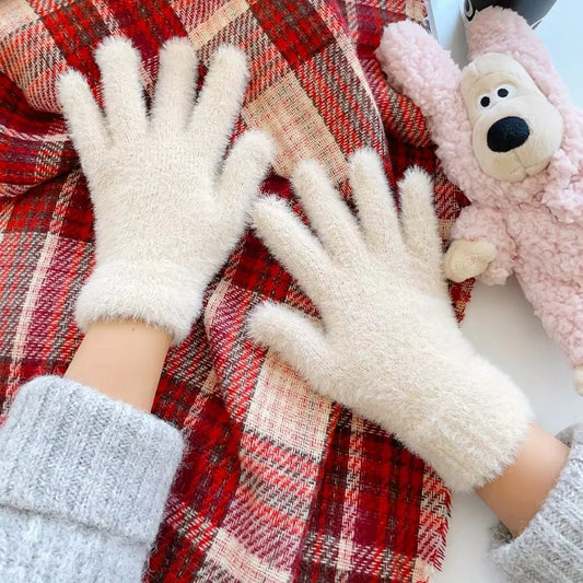 Stay Cozy This Winter with Our Luxe Mink Velvet Five Finger Gloves - Perfect for Outdoor Adventures and Stylish Cycling!